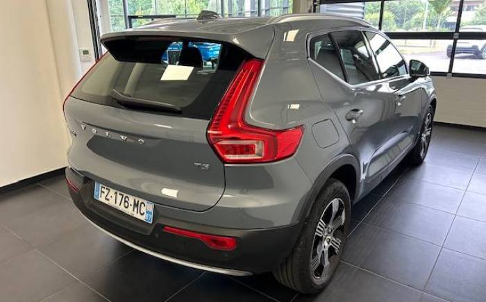 VOLVO XC40 INSCRIPTION T3 163CH Geartronic 8 *** ENTIEREMENT REVISEE - ETAT EXCEPTIONNEL - GARANTIE COMPLETE 12 MOIS ***