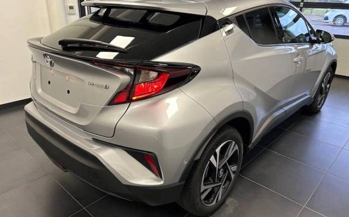 TOYOTA C-HR HYBRIDE MY23 1.8L HYBRID 122 CH BVA 